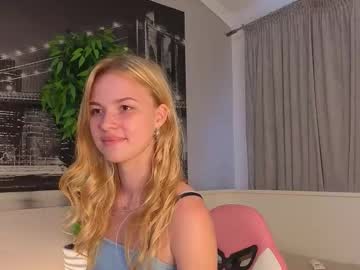 girl
        steshablond cam image #11594