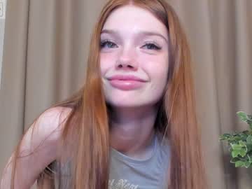 girl
        nicole_broown cam image #112306