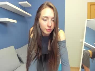 girl
        diorri cam image #83638