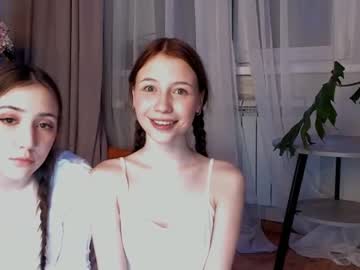 girl
        lovelydelmel cam image #151822