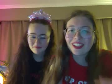 girl
        cheekynightowl cam image #41625