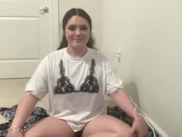 girl
        emilylarsonxx cam image #132874