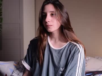girl
        2insensitive cam image #182485