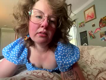 girl
        miss_daphne333 cam image #252526