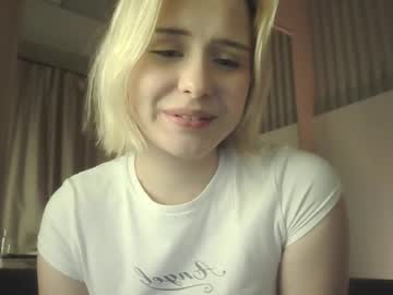 girl
        _ashley____ cam image #69877