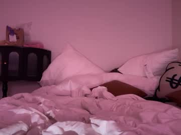 girl
        oliviacarterrr cam image #48718