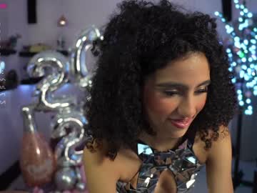 girl
        amnie_ cam image #46209