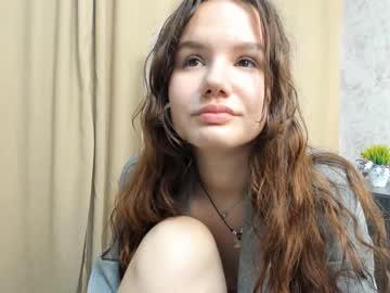 girl
        elviabulman cam image #143794
