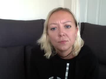 girl
        keelskinley cam image #28009