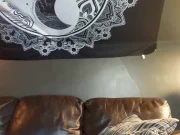 couple
        cum_addict69 cam image #198124