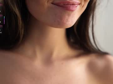 girl
        mirandabettman cam image #52522