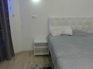 girl
        annn_bb cam image #200730