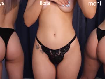 couple
        berrygirls cam image #115321