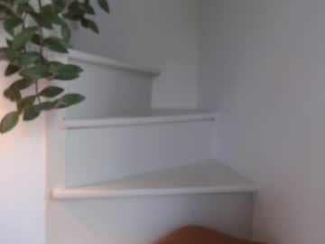girl
        club_void cam image #1074