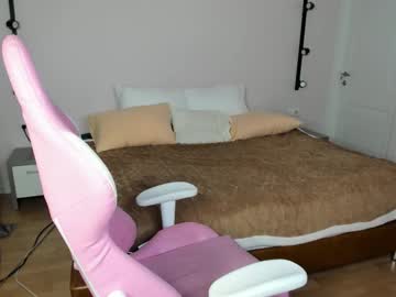 girl
        lesya_flin cam image #32584