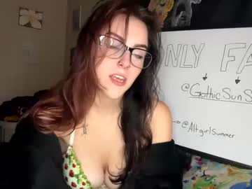 girl
        itssummerxo cam image #140123