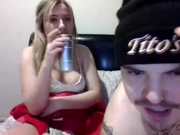 couple
        johnnny420 cam image #233288
