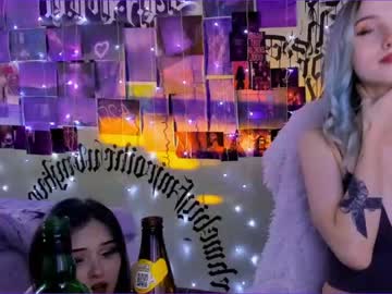 girl
        kayleecrystal cam image #77902