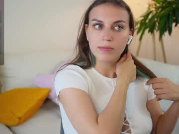 girl
        elizabethchaser cam image #190690