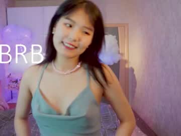 girl
        harukaa_ cam image #69691