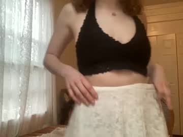 girl
        itsmiralou cam image #79145
