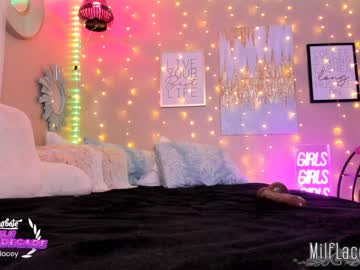 girl
        milf_lacey cam image #5194