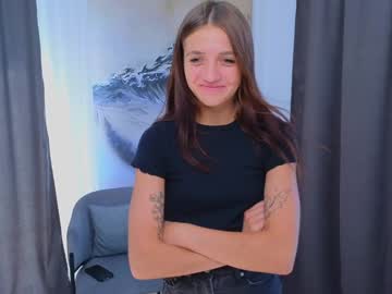 girl
        katiebossom cam image #189097