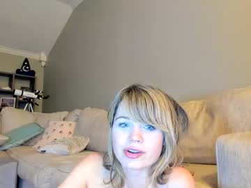 couple
        princessblonde130 cam image #259237