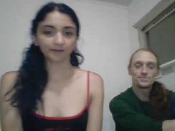 girl
        dreamymermaid cam image #92085