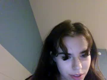 girl
        brittneymarie420 cam image #94866