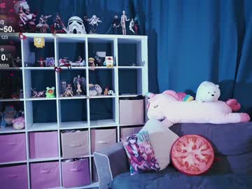 girl
        madnessalise cam image #23115