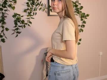 girl
        janicereeves cam image #112518