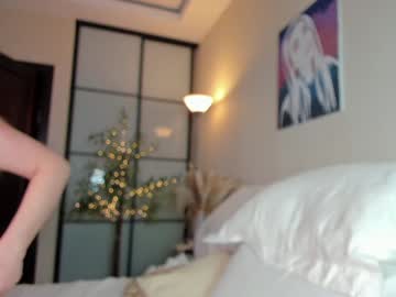 girl
        roxxana227 cam image #24108