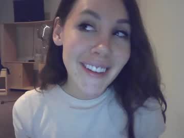 girl
        kittyfrance cam image #17825