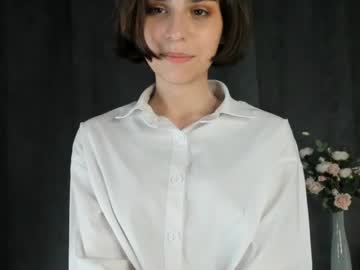 girl
        asecondsoul cam image #181072