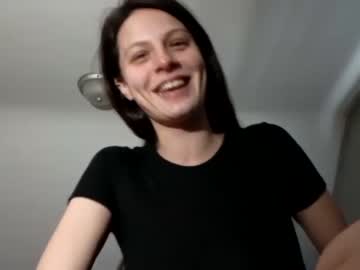 girl
        hazelstr cam image #145206