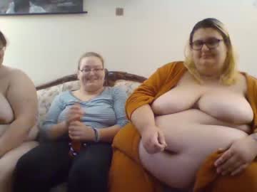 couple
        cutetea_time cam image #18937
