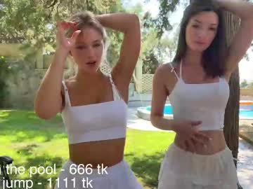 girl
        roselyn_rose cam image #8040