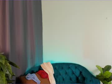 girl
        sunnyviolet cam image #87336