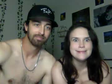 couple
        zandg cam image #202418