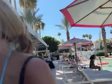 girl
        tiffstreatsxoxo cam image #87620