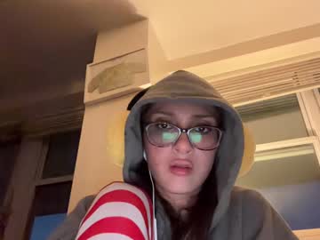 girl
        funkyfig cam image #206832