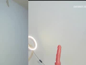 girl
        ivyonly4u cam image #69412