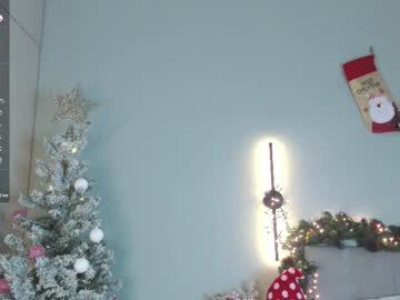girl
        friedapostma cam image #65921