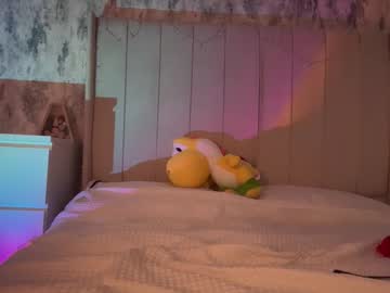 girl
        aniishaa cam image #30413