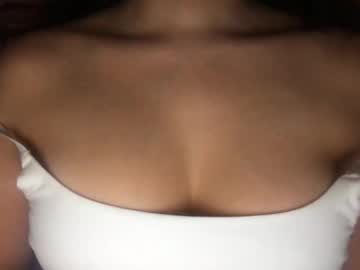 girl
        lailayousef cam image #219464