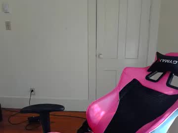 girl
        switchykitty cam image #84824