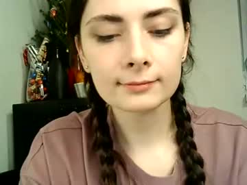 girl
        queensoffya cam image #45312