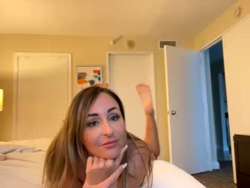 girl
        alexicaz cam image #198104