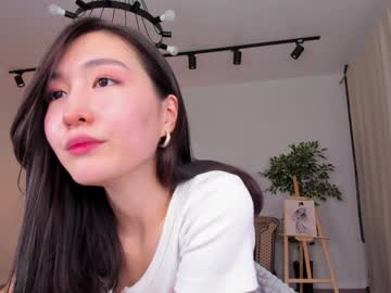 girl
        natsumiito cam image #132103